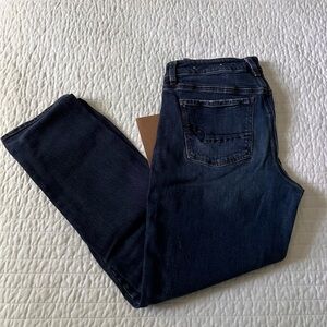 AMERICAN EAGLE TOMGIRL JEANS SIZE 8 GUC